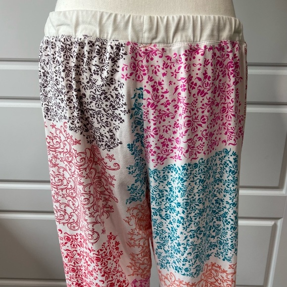 Josie Pajama Set Long Sleeve Top Pants Floral Print Loungewear Sleepwear Size XL - Picture 9 of 12